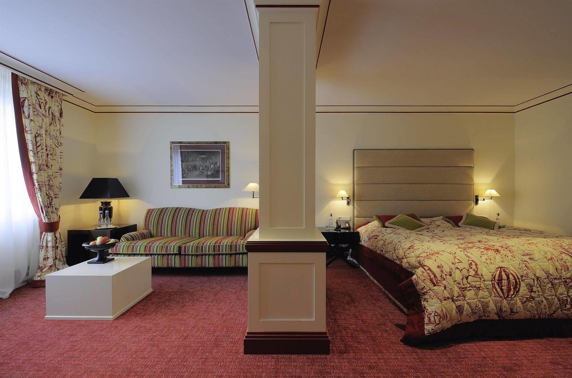 Grandhotel Hessischer Hof - Hotel Frankfurt Frankfurt am Main Szoba fotó
